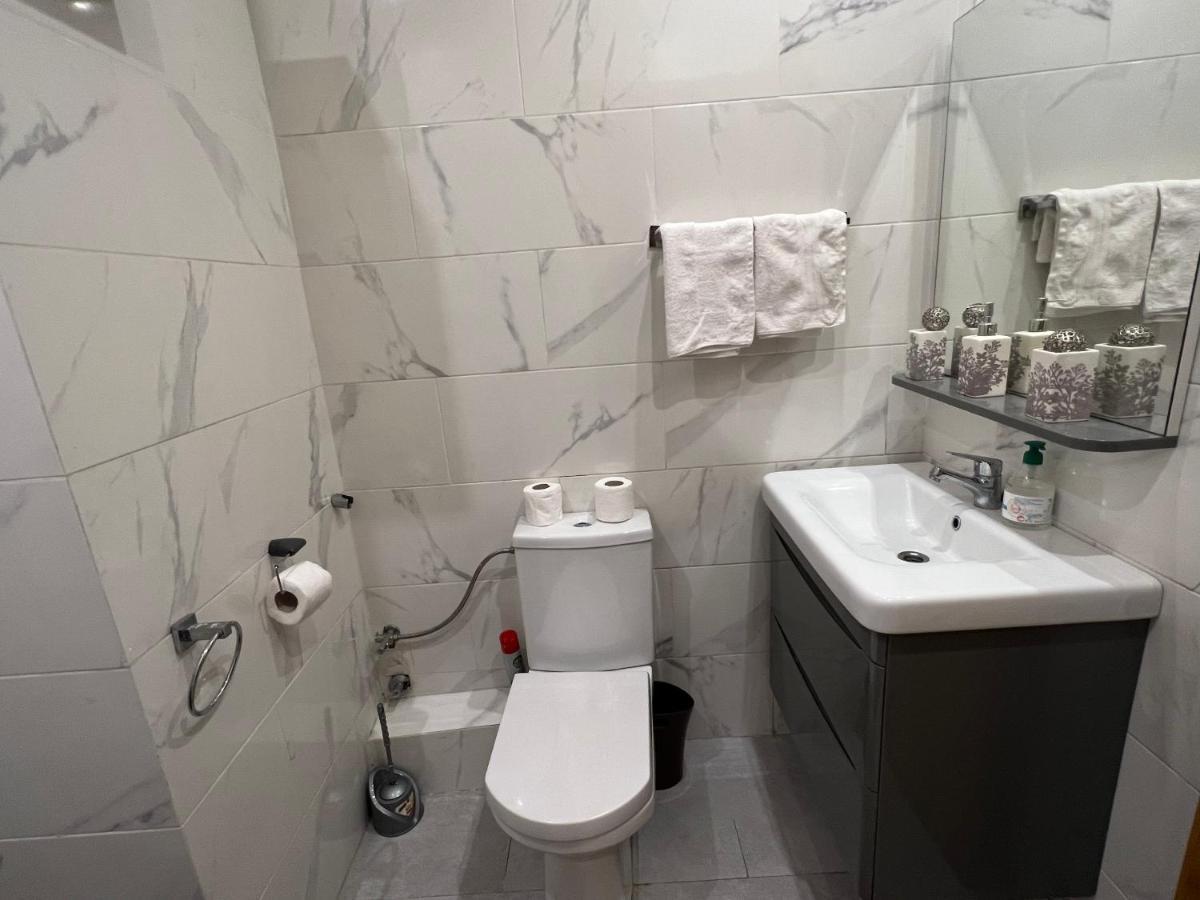 Bel appart+2 ROOM+WIFI+GARE CASA VOYAGEUR+TRAM Casablanca Extérieur photo