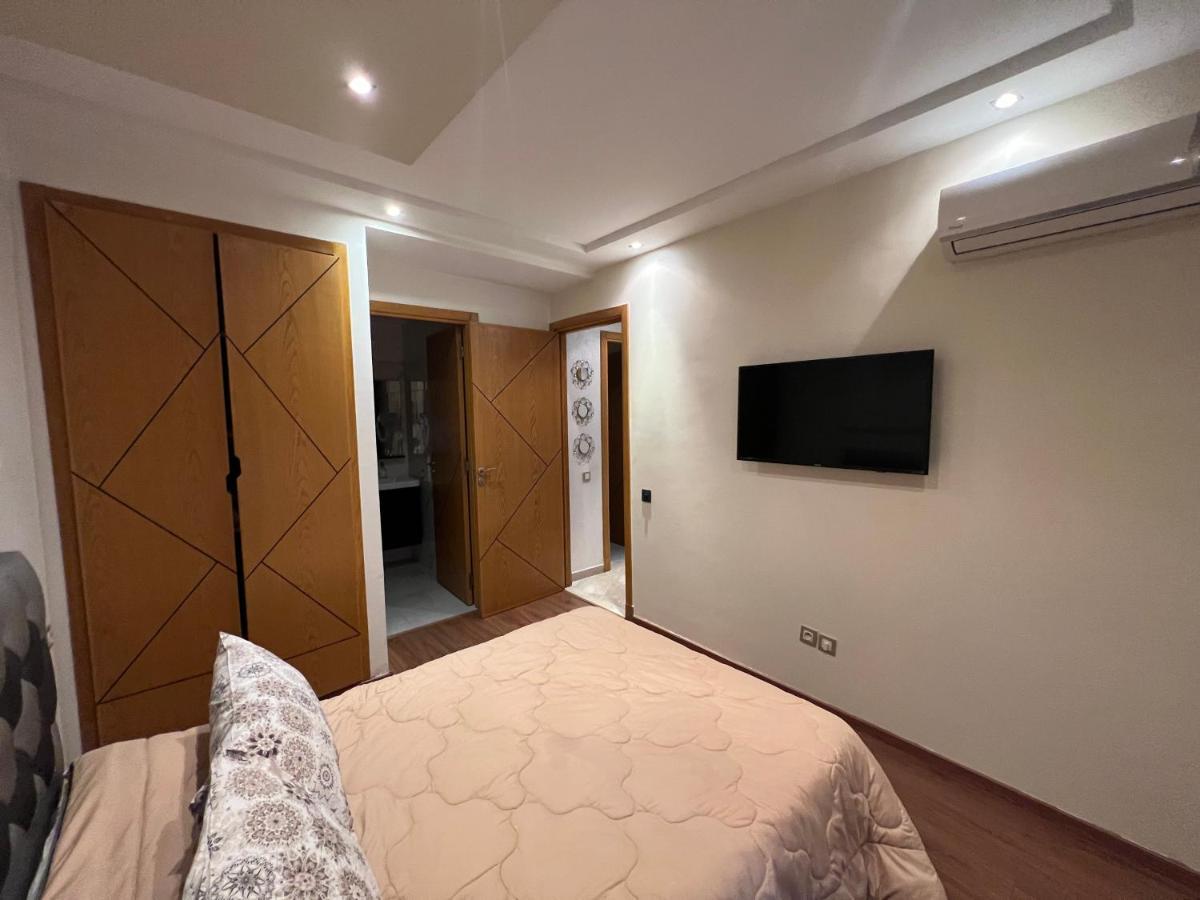 Bel appart+2 ROOM+WIFI+GARE CASA VOYAGEUR+TRAM Casablanca Extérieur photo
